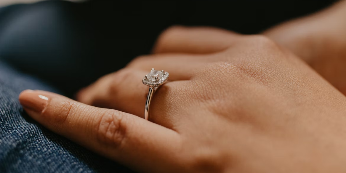 How to Shop for an Engagement Ring on a Budget